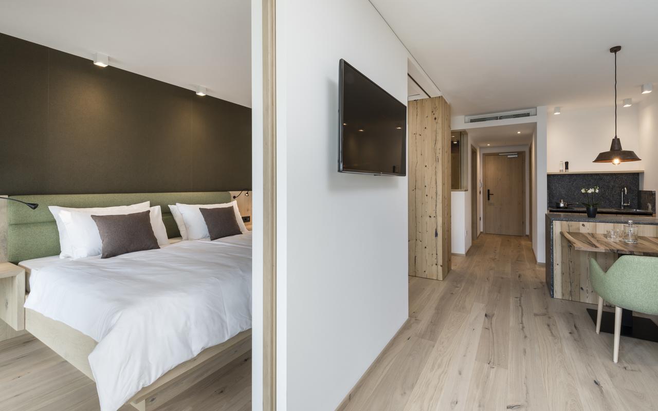 Vinea - Apartments Tirolo Exterior photo